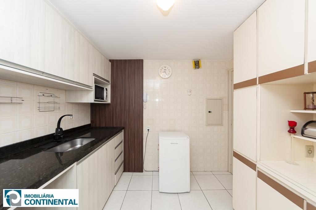 Apartamento à venda com 3 quartos, 41m² - Foto 12