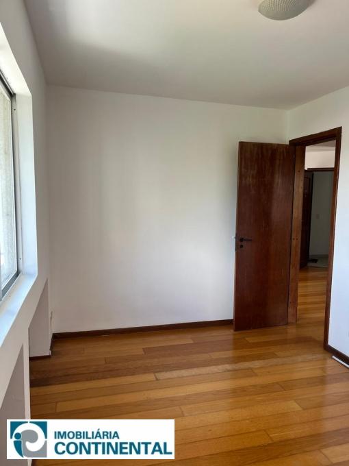 Apartamento à venda com 2 quartos, 64m² - Foto 8