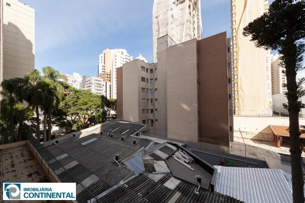 Apartamento à venda com 3 quartos, 41m² - Foto 27