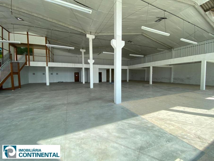 Depósito-Galpão-Armazém para alugar, 1600m² - Foto 10