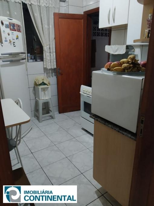 Apartamento à venda com 3 quartos, 86m² - Foto 2