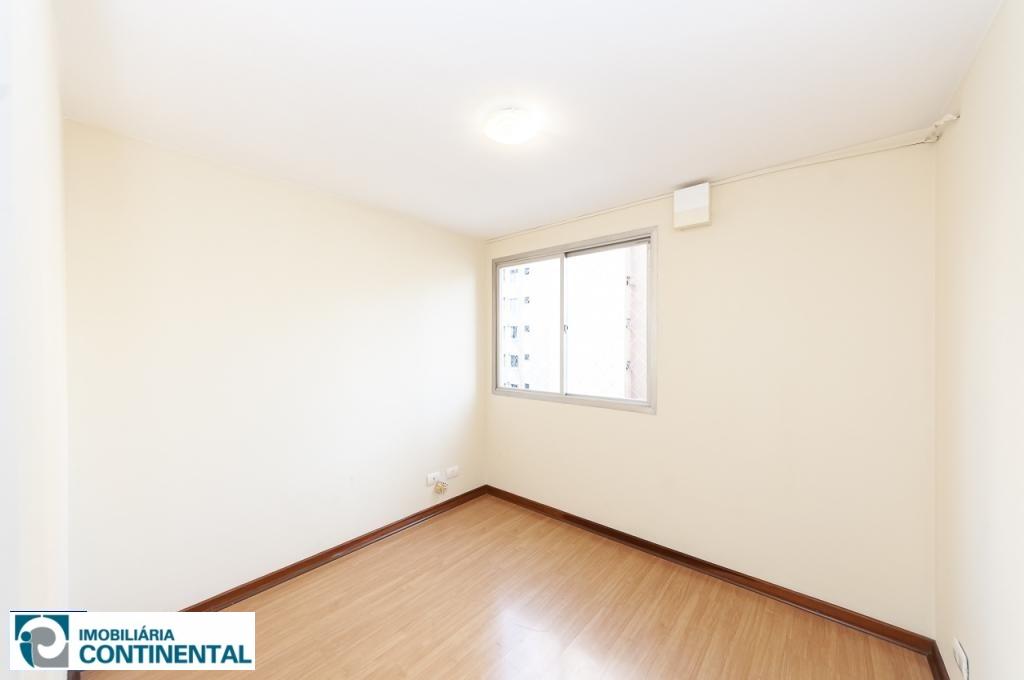 Apartamento à venda com 3 quartos, 41m² - Foto 22